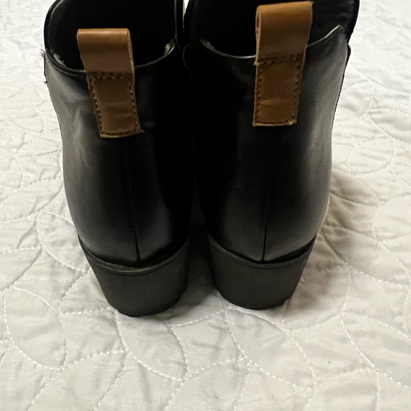 Black Dr. Scholl’s Ankle Boots Size 9 - Picture 3 of 4